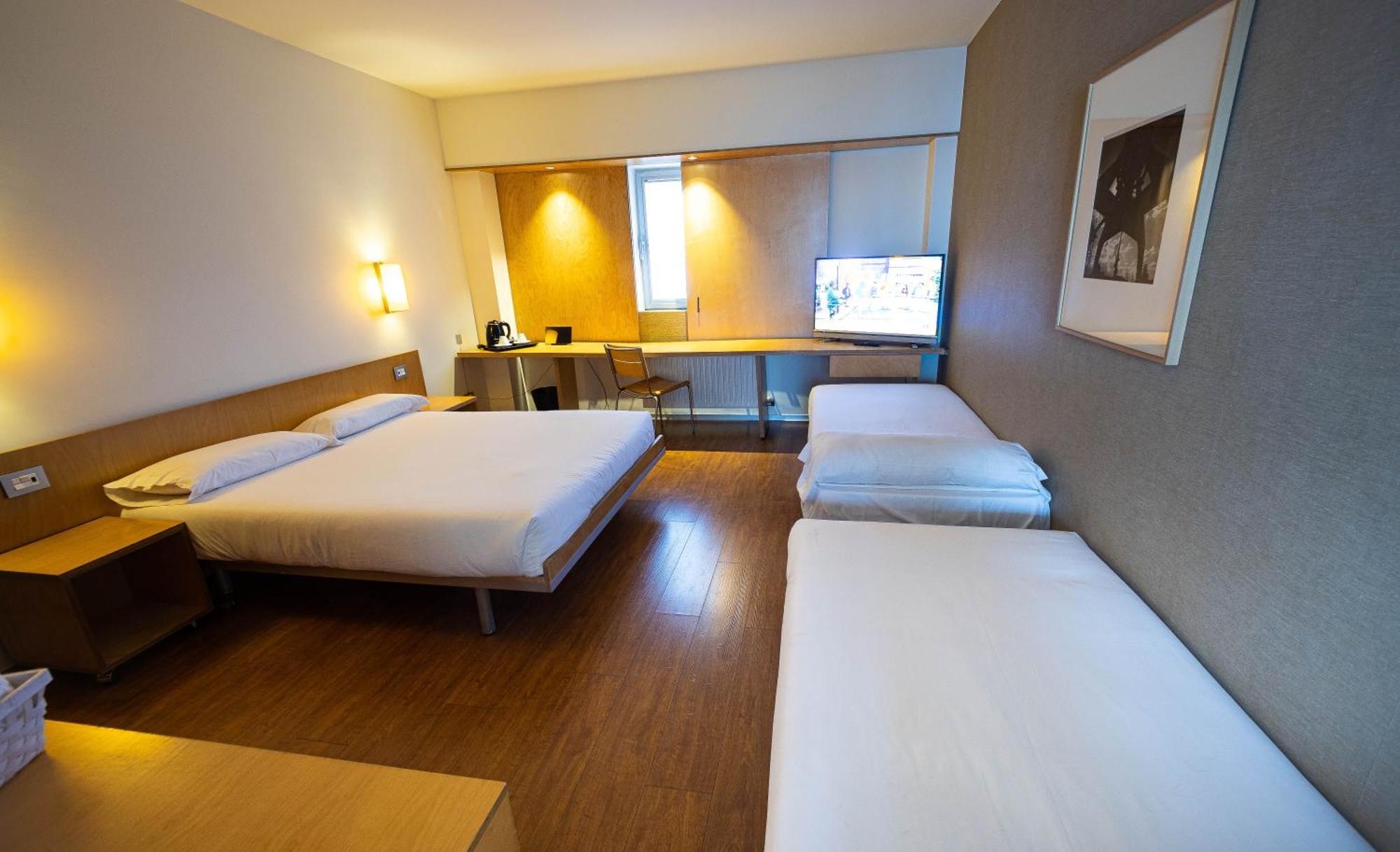 Eth Irun Hotel Exterior photo